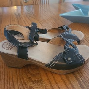 Danske sandals size 40